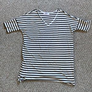 Carly Jean Los Angeles T-shirt dress